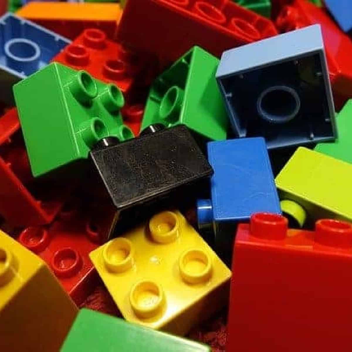 How To Clean & Sanitize Legos Without Chemicals
