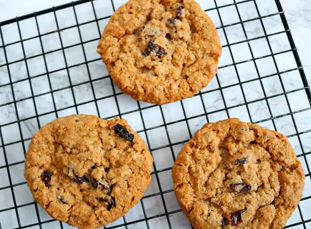 pumpkin oatmeal raisin cookies