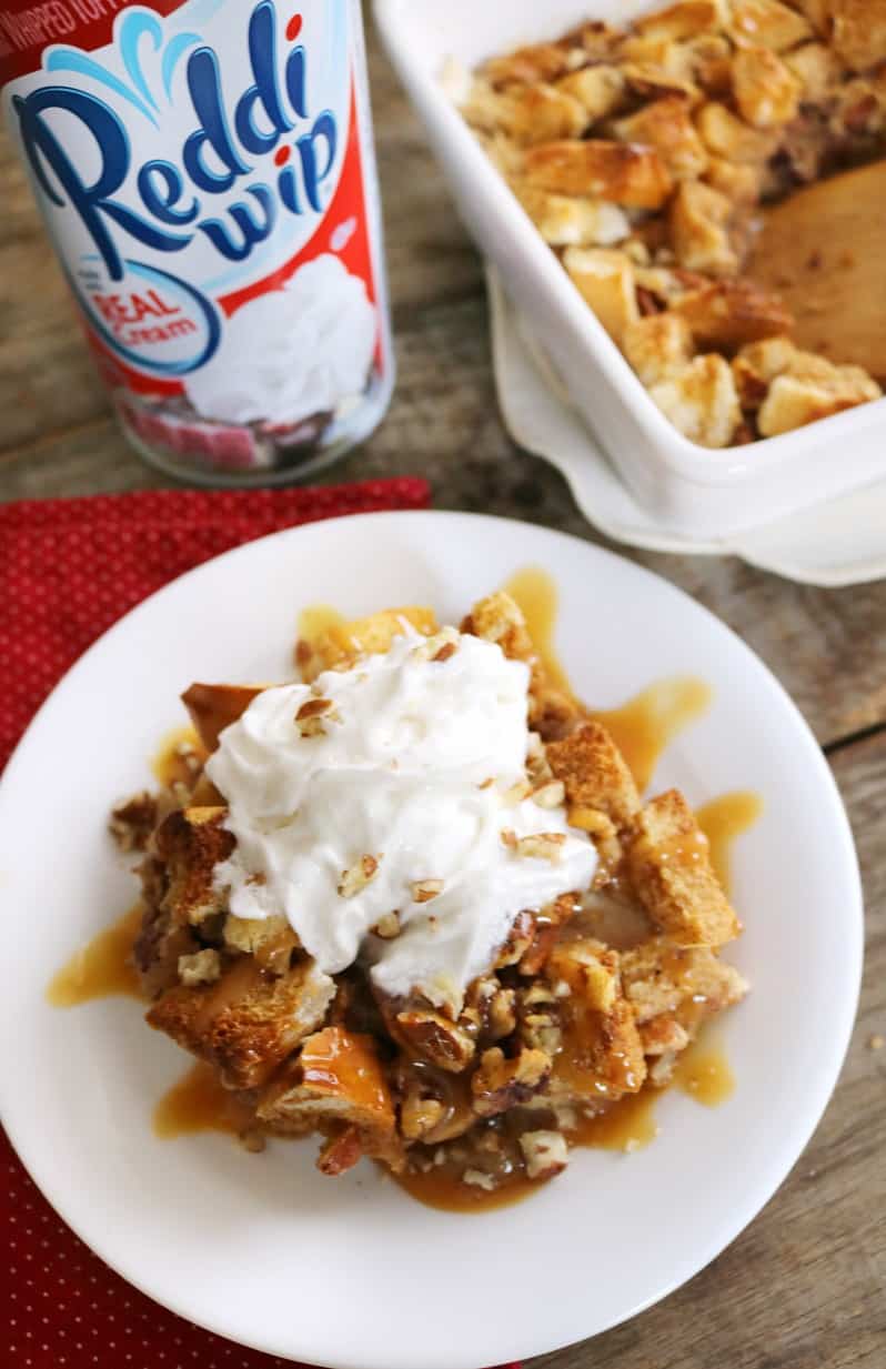 caramel pecan bread pudding