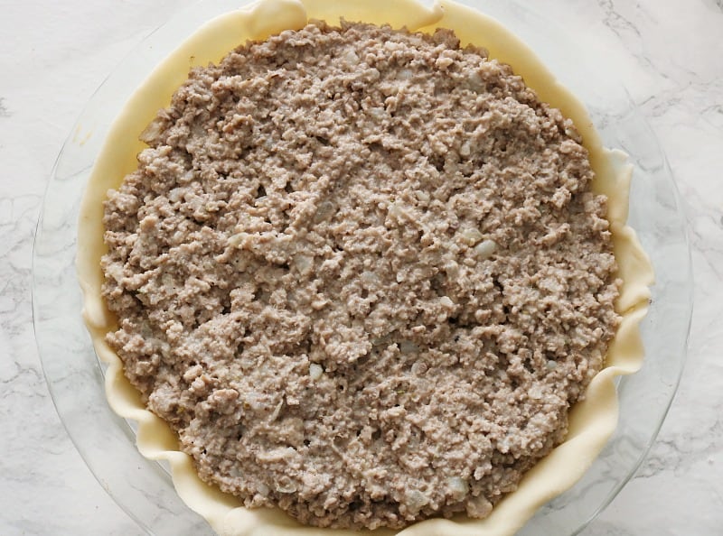 Tourtiere recipe filling in pie crust