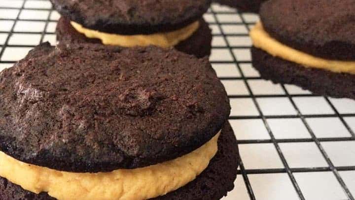 Keto Low Carb Chocolate Peanut Butter Whoopie Pies Recipe