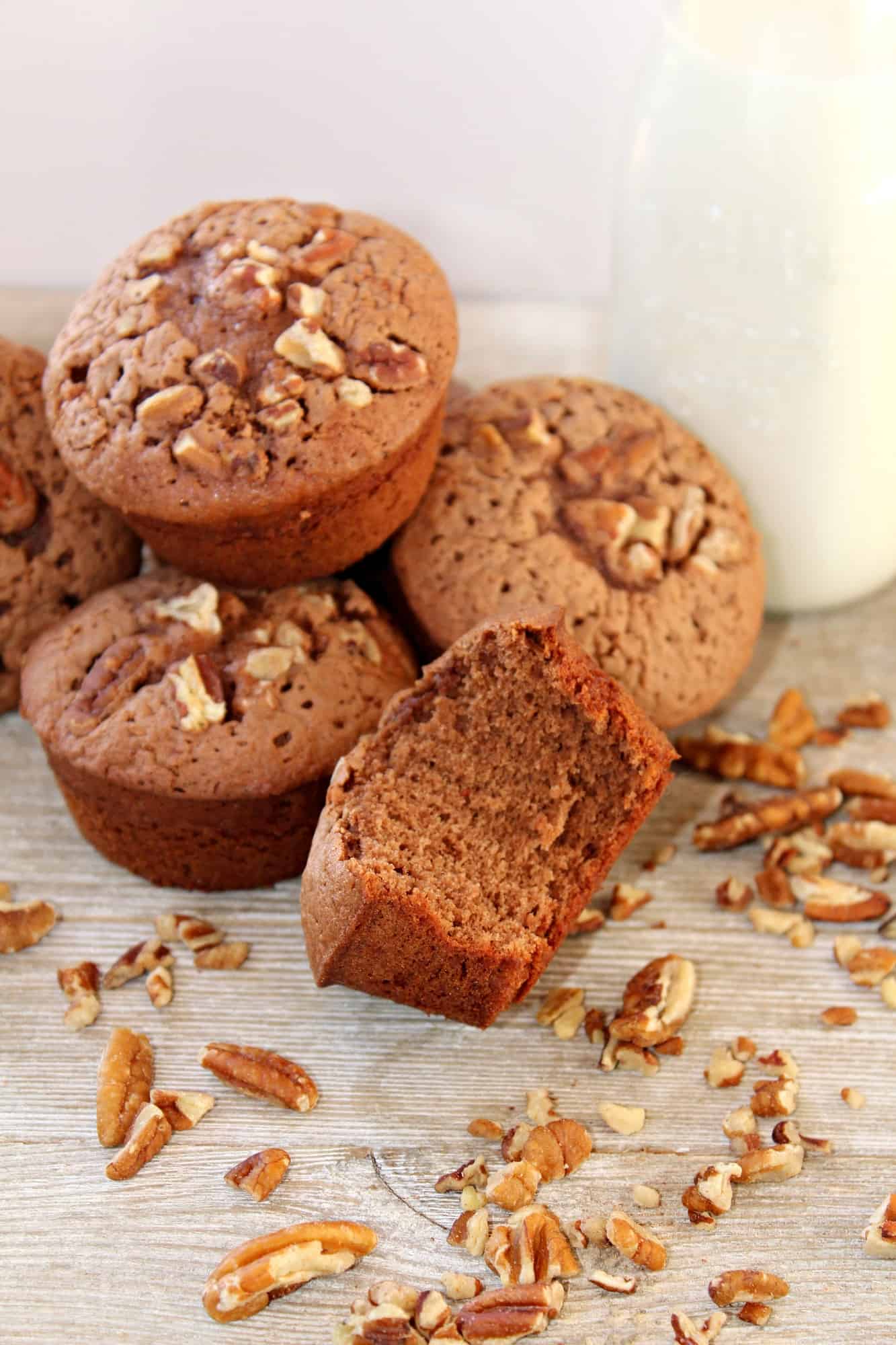keto spiced pecan muffins