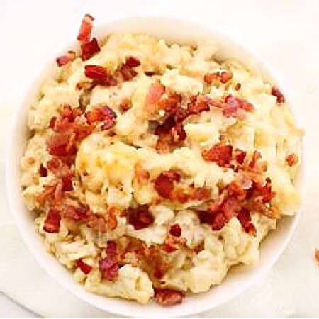 bowl of cheesy bacon mac. 