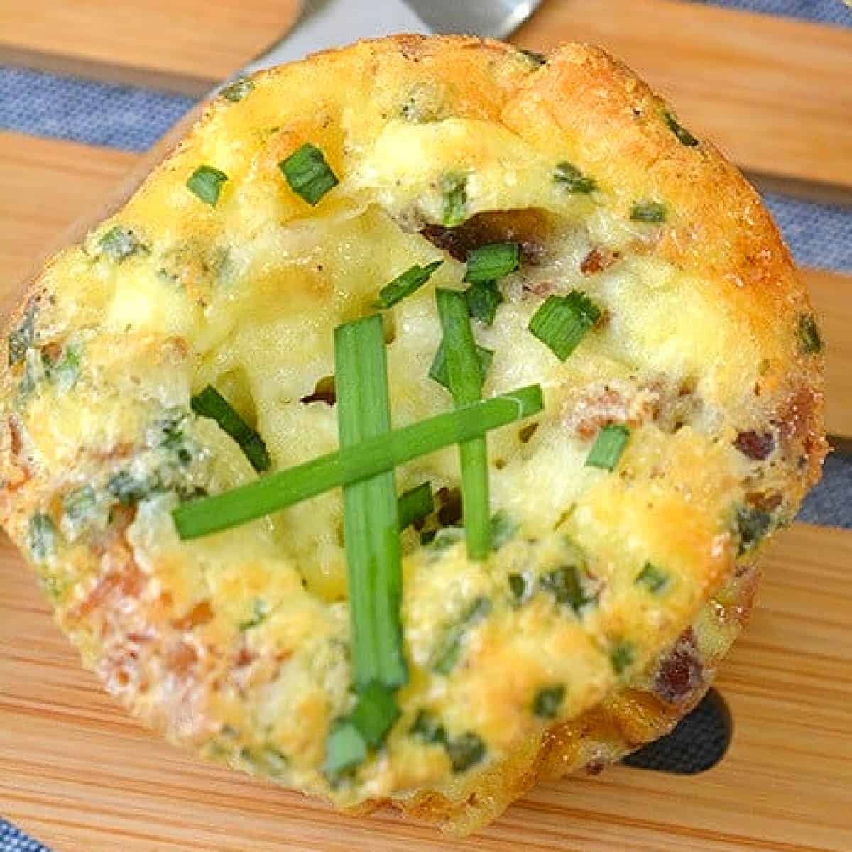 Keto Bacon and Cheese Breakfast Puffs