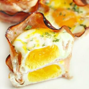 Keto Eggs Benedict- Muffin Tin Breakfast w/ EASY Blender Sauce