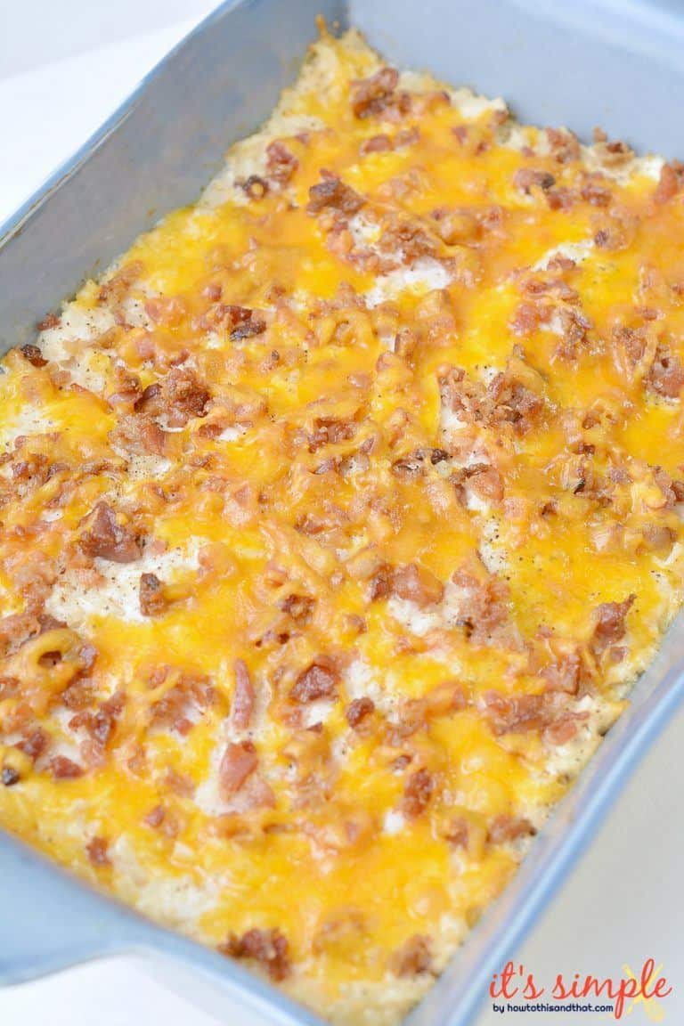 Keto Cauliflower Casserole Loaded With Creamy Cheese & Bacon