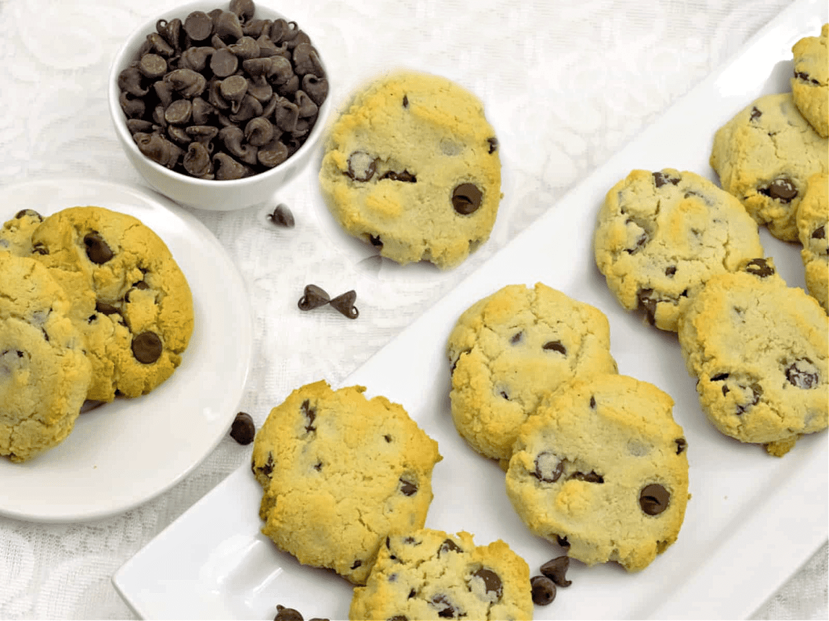 Crunchy Low Carb Chocolate Chip Cookies Keto Gf 1 Carb