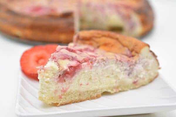 best-strawberry-cheesecake-keto-strawberry-swirl-cheesecake
