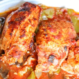 plate of chicken cacciatore from crock pot.