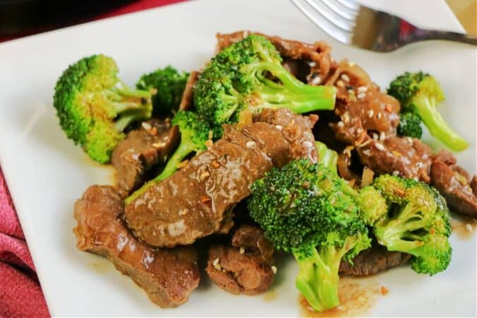 Low Carb Beef And Broccoli In The Slow Cooker! Easy, Tender