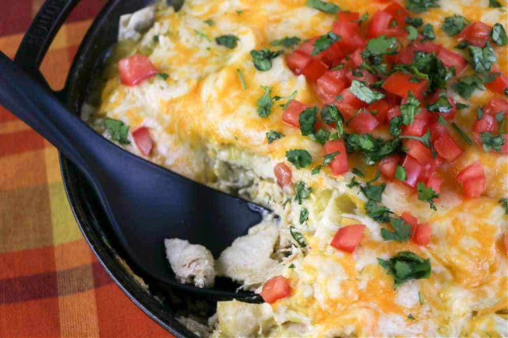 Easy Green Chili Chicken Enchilada Skillet, Creamy & Cheesy!