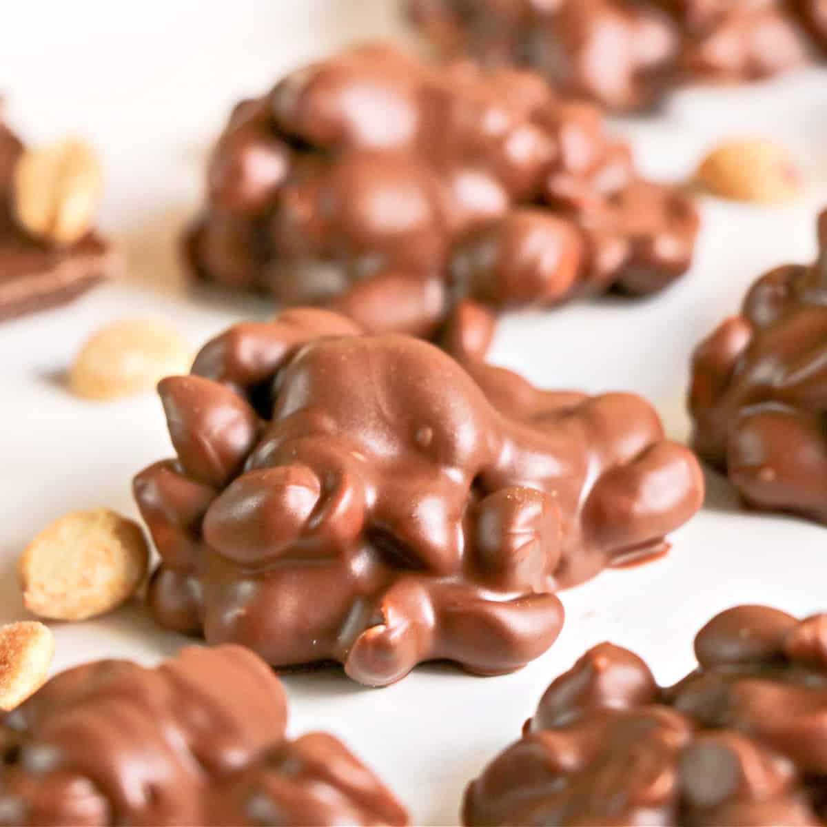Keto Chocolate Nut Clusters- The EASIEST Keto Candy