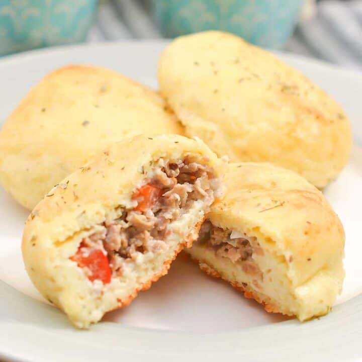 keto steak and cheese pockets