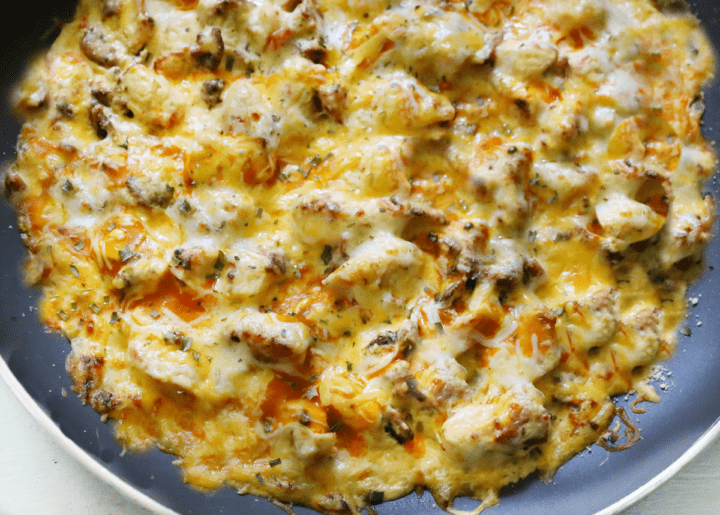 Keto Buffalo Chicken, A Quick One Pan Creamy Dish with BACON