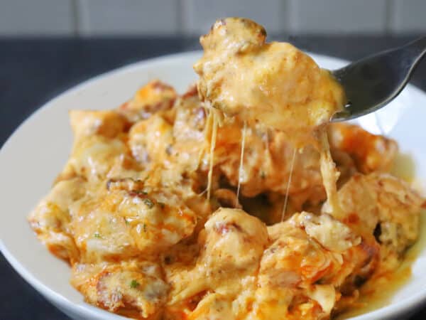 Keto Buffalo Chicken, A Quick One Pan Creamy Dish with BACON