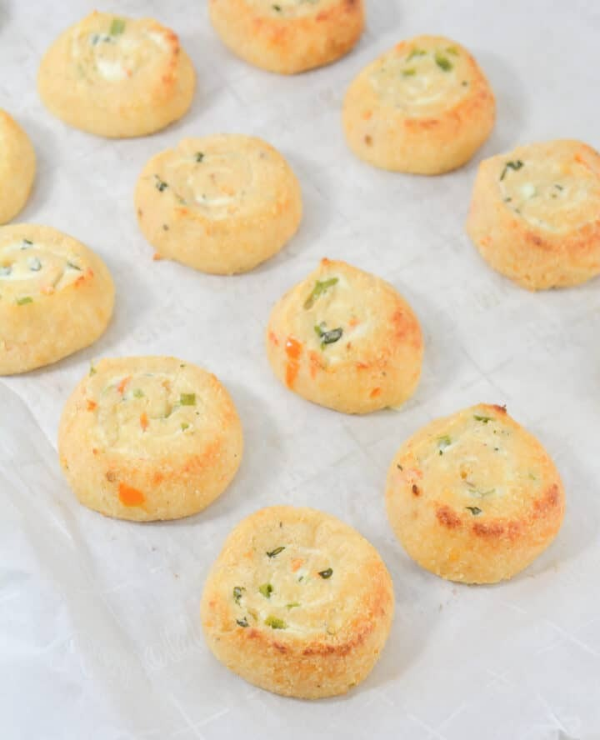 Roundup Image for Easy Keto/Low Carb Finger Food 