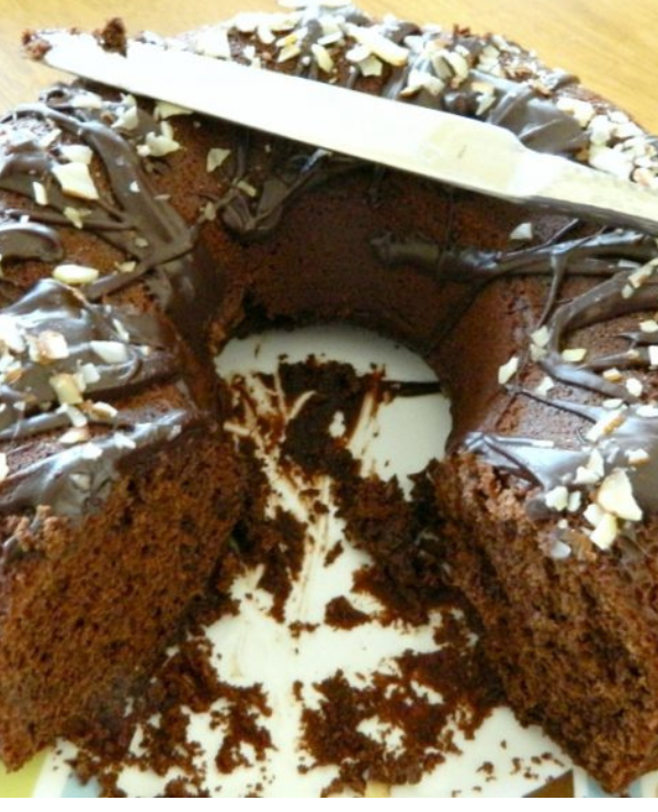 Roundup Image for Pecan Pie Cake Recipes