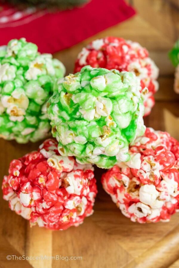 Roundup image for Thanksgiving/Christmas Desserts